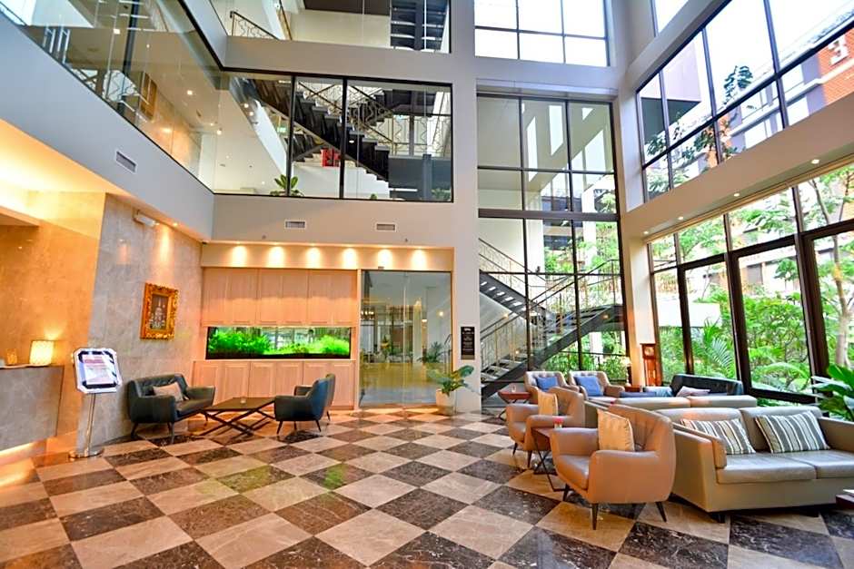 Balcony Courtyard Sriracha Hotel & Serviced Apartments