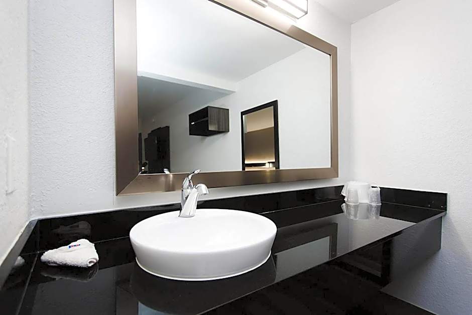 Studio 6 Houston TX Medical Center NRG Stadium