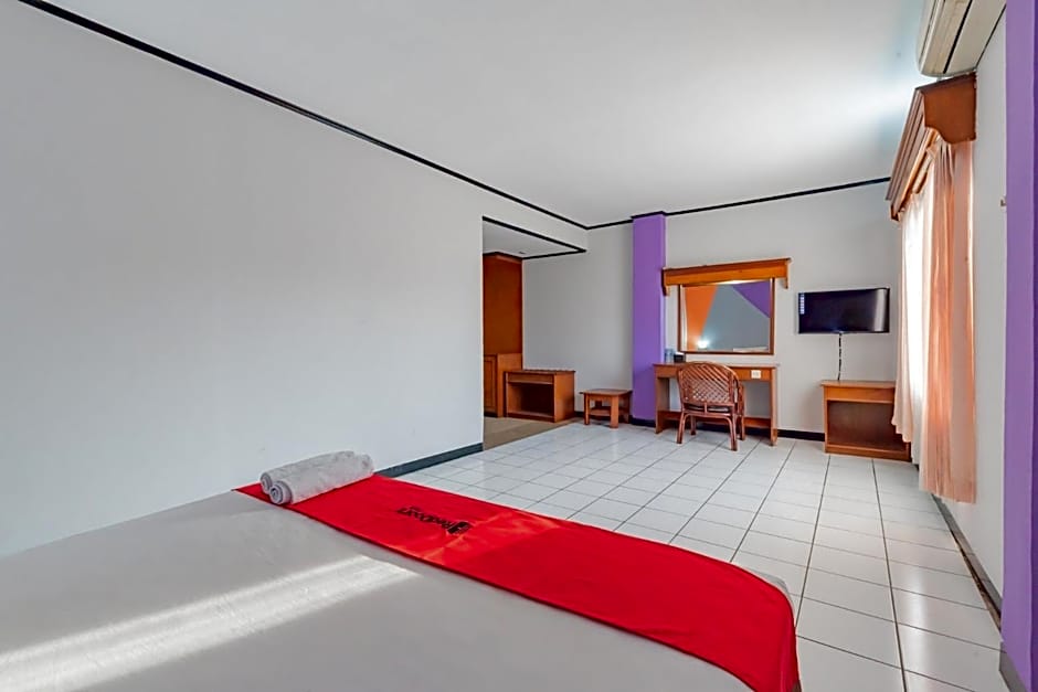 RedDoorz near Plaza Balikpapan