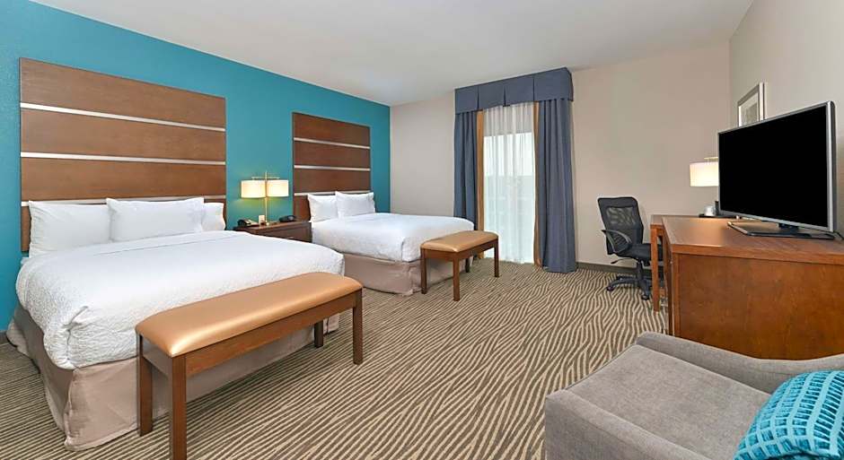 Hampton Inn By Hilton & Suites Des Moines Downtown
