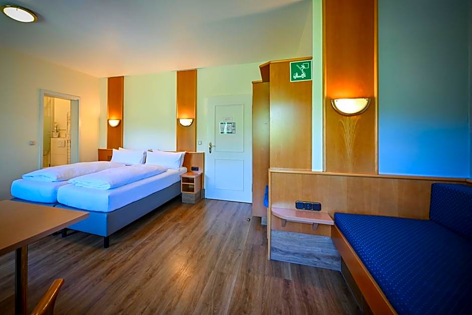 Hotel Mainblick Garni