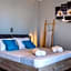 Helen's Studios & Apartments