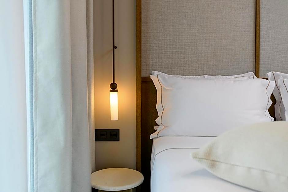 Enavlion Elegance Seaside Luxury