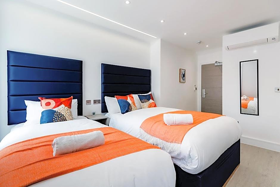 Upper Berkeley Hotel