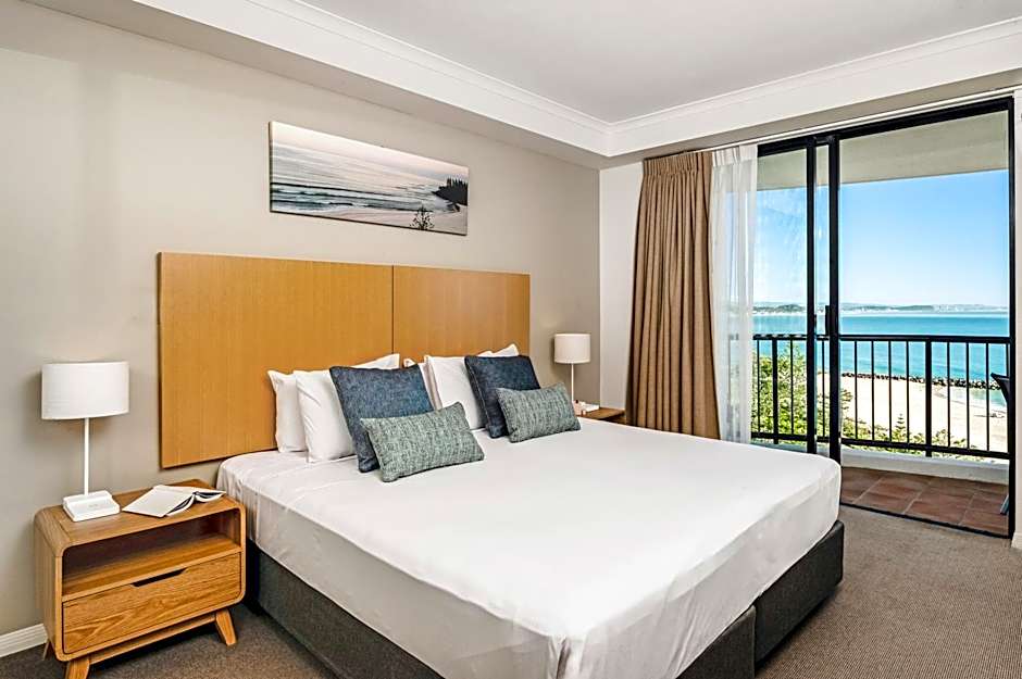 Mantra Coolangatta Beach