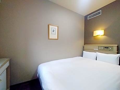 Semi-Double Room Non-Smoking