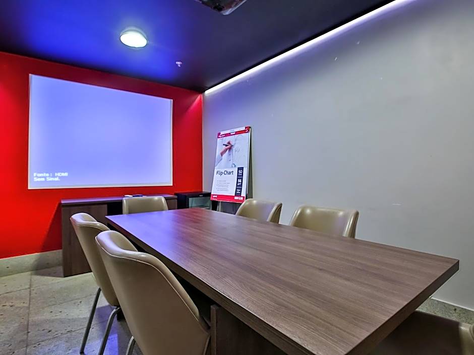 Ibis Copacabana Posto 2