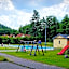 Geyserpark Village
