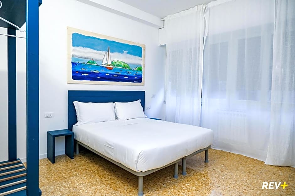 Lia Art Hotel