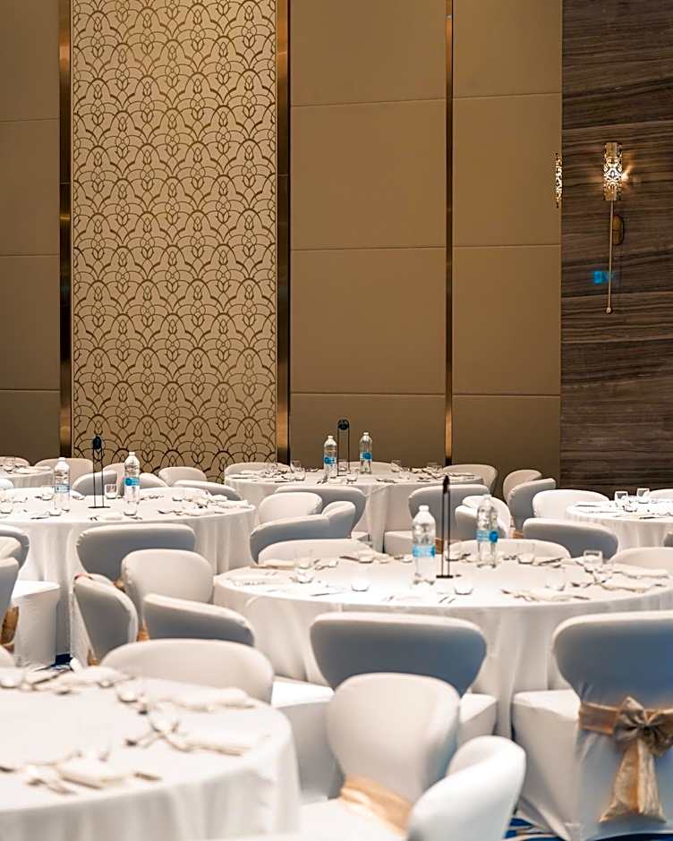 Abesq Doha Hotel & Residences, an IHG Hotel By IHG