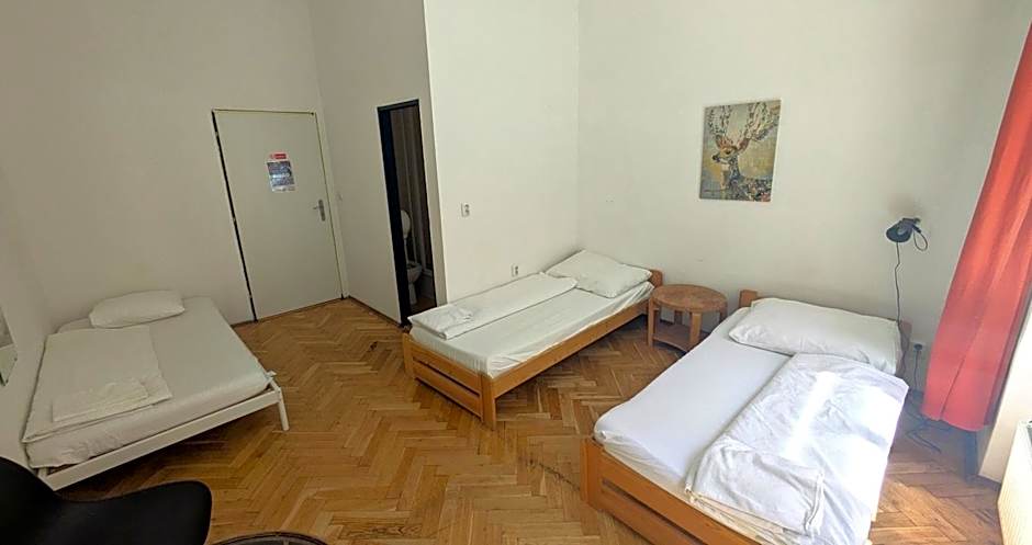 Clown and Bard Hostel