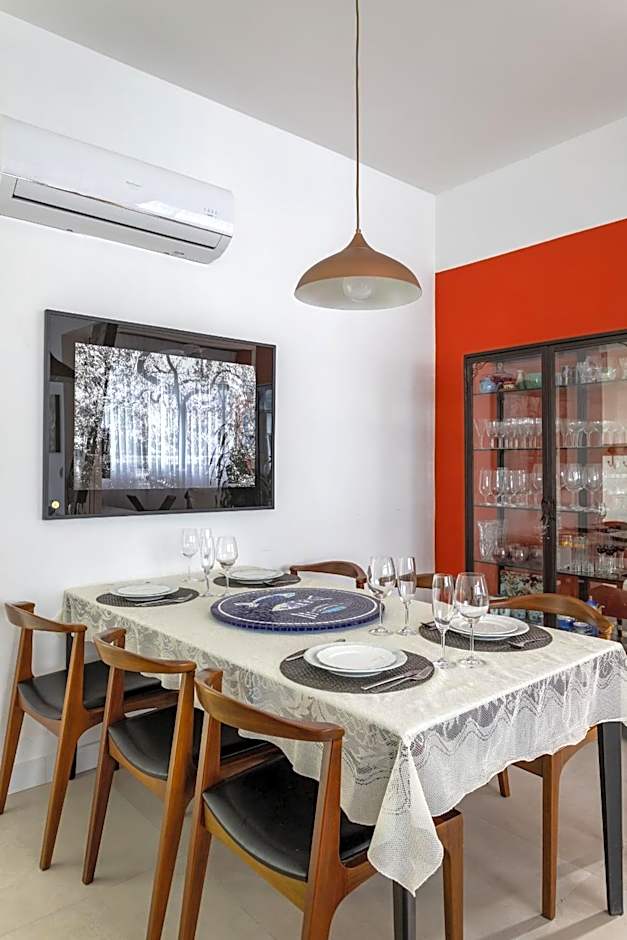 Maravilha no Leme - Até 4 pessoas - GRC701 Z5