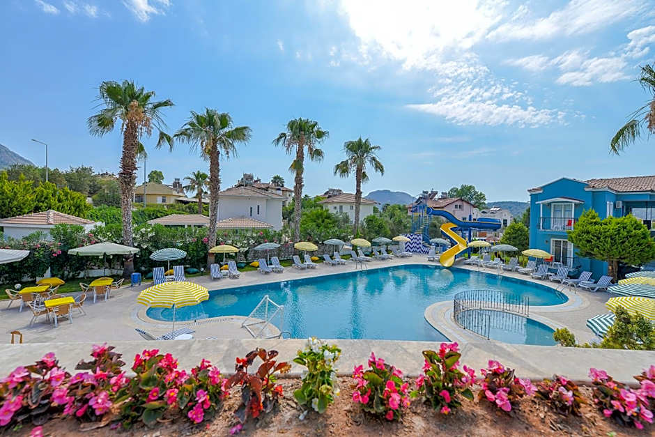 Blue Pearl Hotel