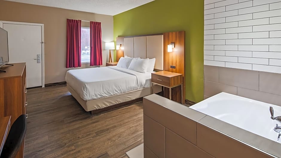 SureStay Hotel by Best Western Helen Downtown