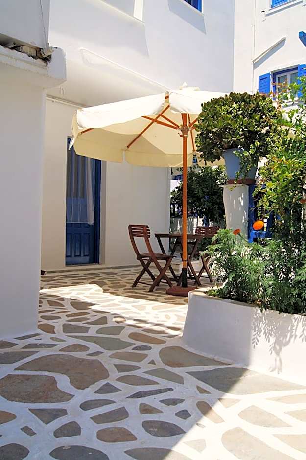 Hotel Apartments Giannis