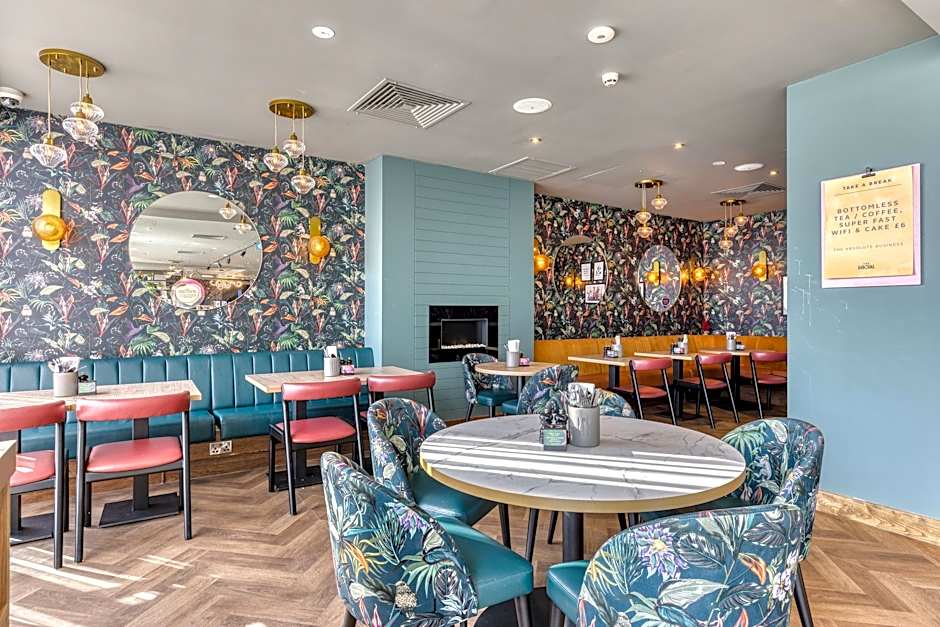 Premier Inn Southampton City Centre - West Quay