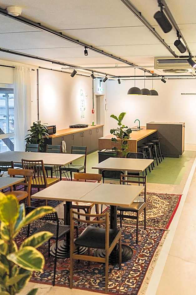 Dream Factory Melk - Green Hostel