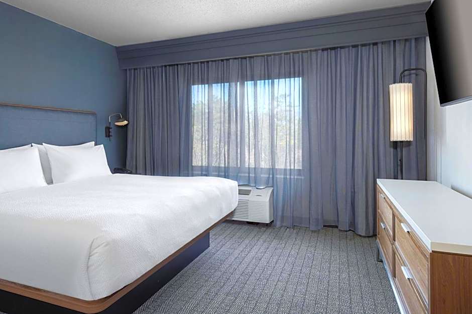 Courtyard by Marriott Hanover Lebanon