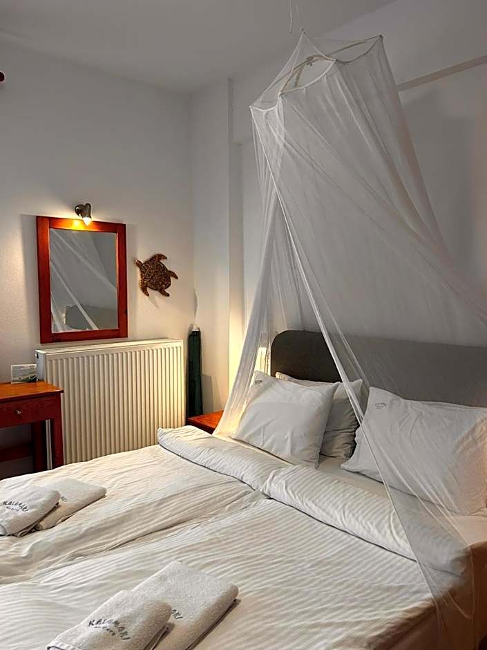 Finikas Studios & Apartments - Kalamaki Holidays