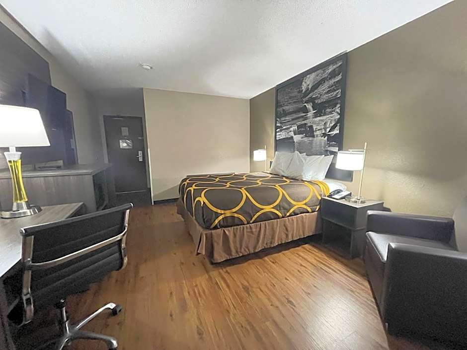 Super 8 by Wyndham Ithaca