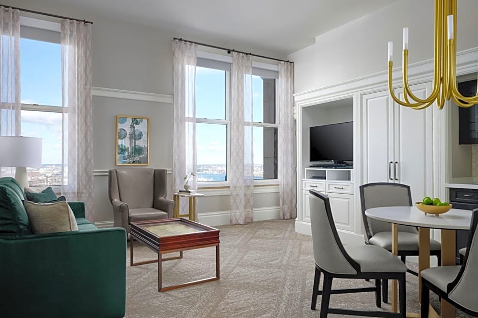 Marriott Vacation Club® at Custom House, Boston