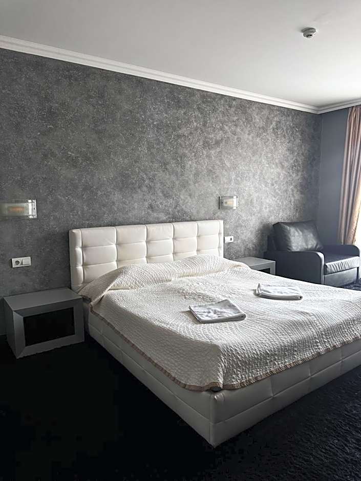 Agusta Hotel, Garden & SPA