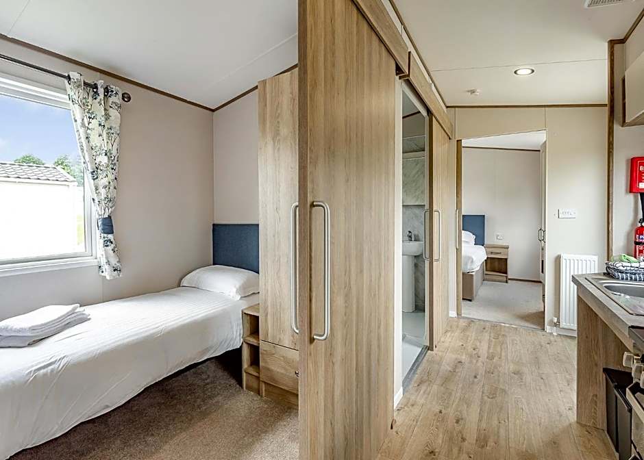 Meadow Lakes Holiday Park