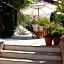Notis Hotel