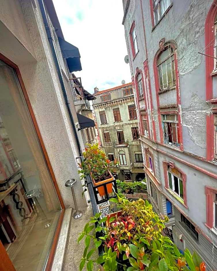 Elegance Aparts Cihangir