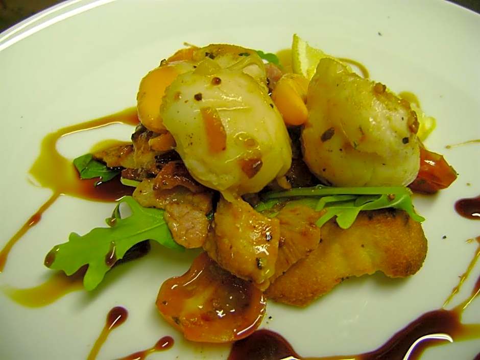 The Commercial Hotel