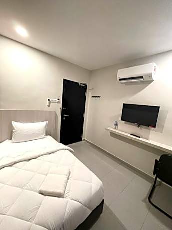 Single Room with Bathroom