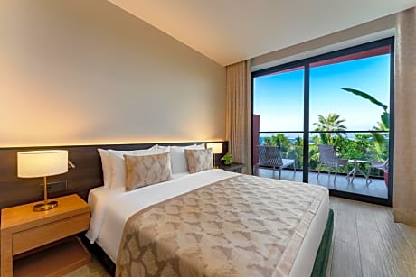 Premium King Room with Sea View