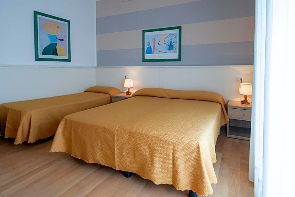 Hotel Parigi
