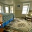 Fort Pl B&B and Gallery