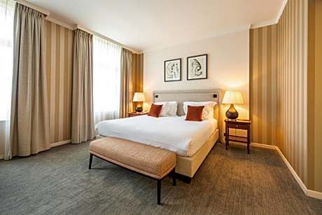 Deluxe Junior Suite