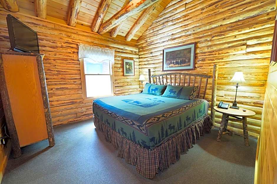 The Lodges at Cresthaven