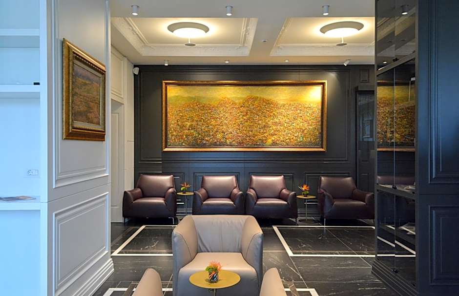 VIZUALIZA Residence Hotel by HMG