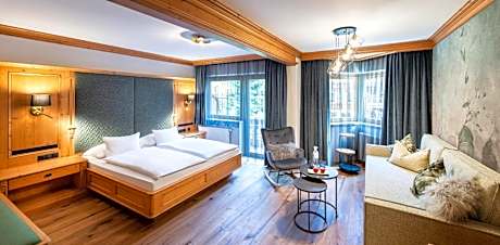 Junior Suite with Balcony