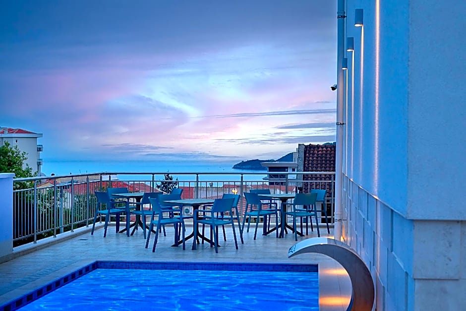 Hotel Larimar