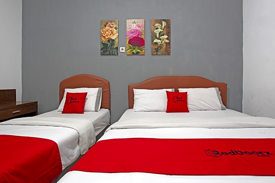 RedDoorz @ Soekarno Hatta 2