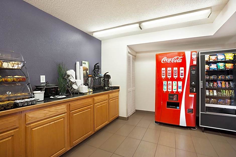 Microtel Inn & Suites by Wyndham Louisville East