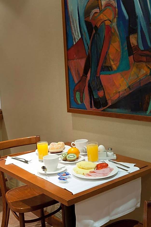 Ateneo Puerta del Sol