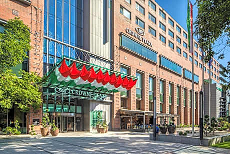 Crowne Plaza Budapest By IHG