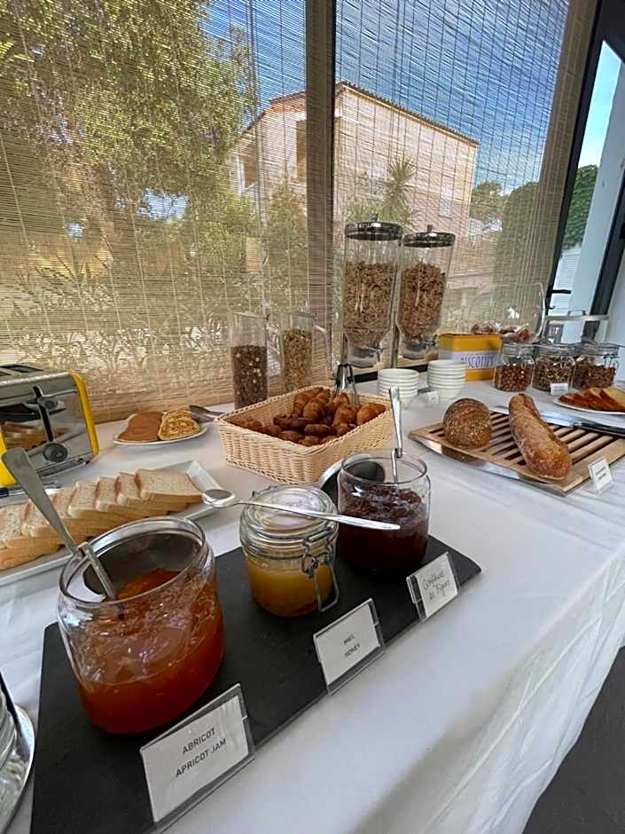 Hôtel L'Escale Coté Port