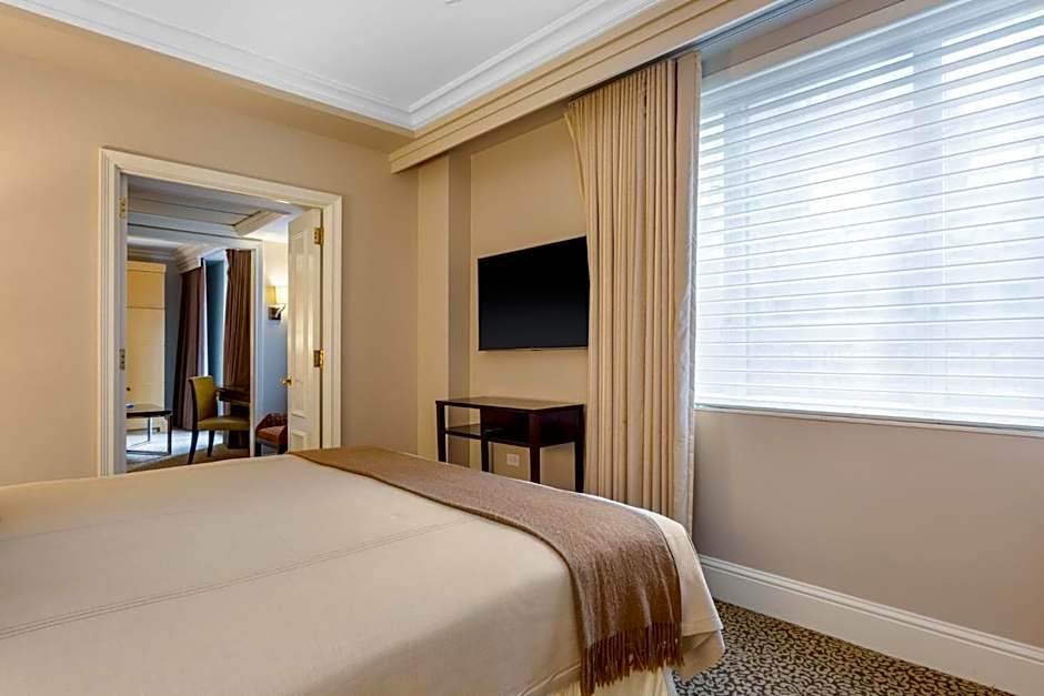 Omni Berkshire Place