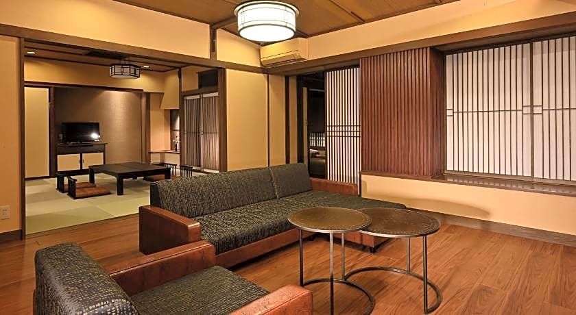 Konaya Hotel