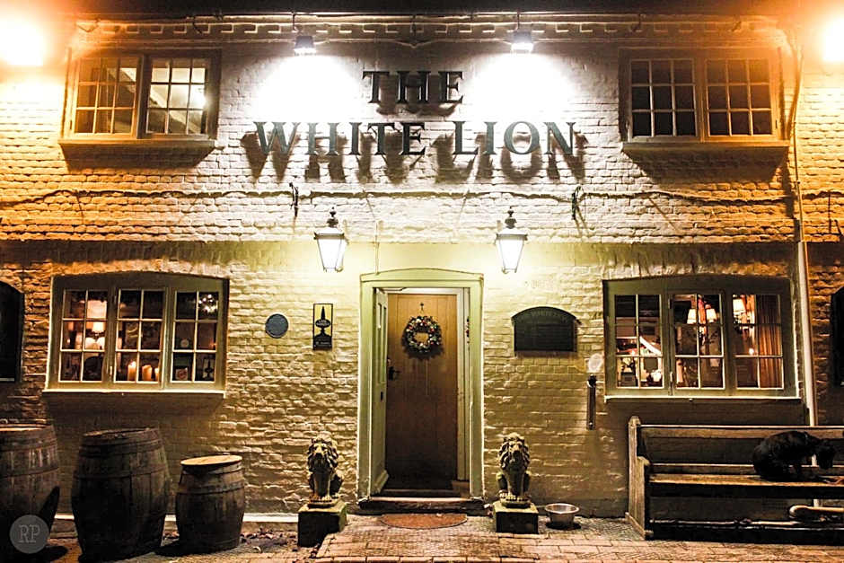 The White Lion, Soberton