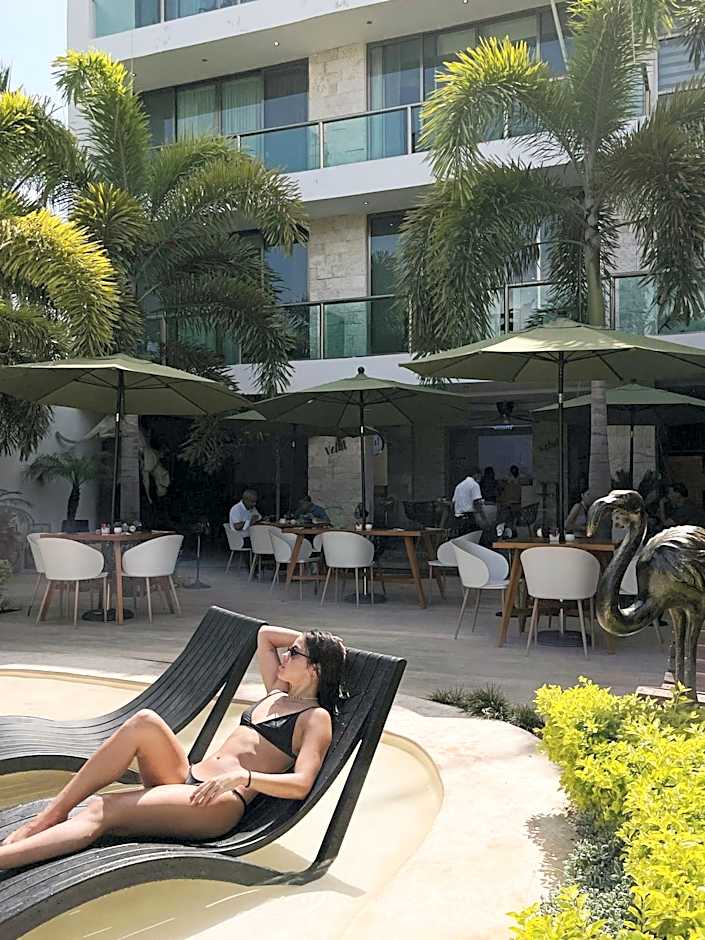 Hotel & Suites Country Valladolid