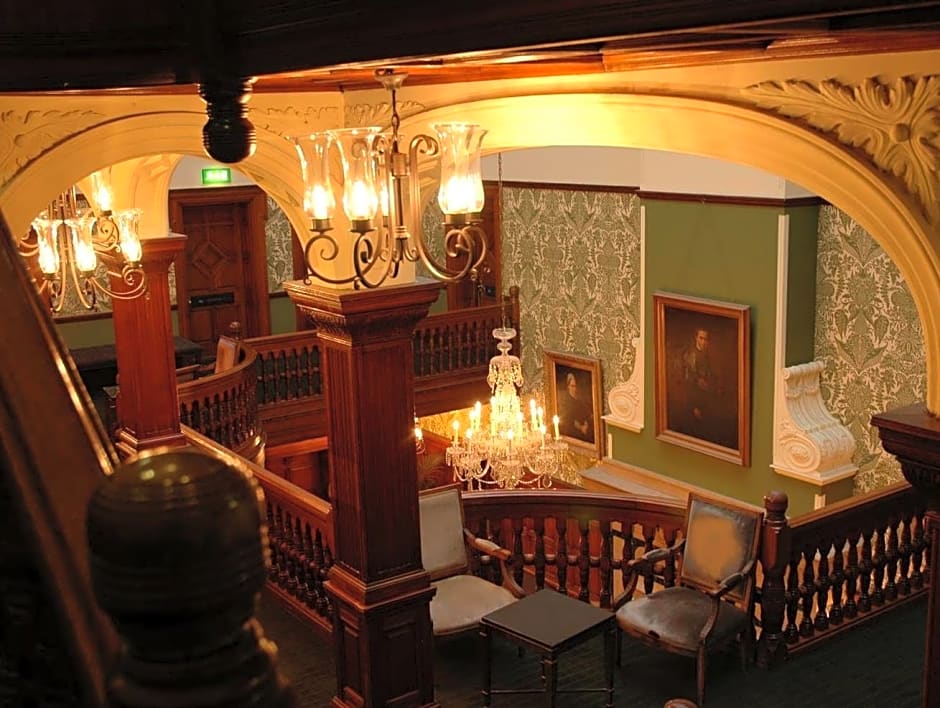 Woodlands Park Hotel