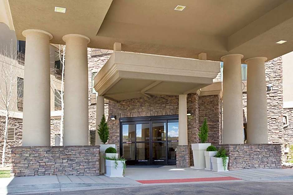 Holiday Inn Express and Suites Los Alamos Entrada Park By IHG